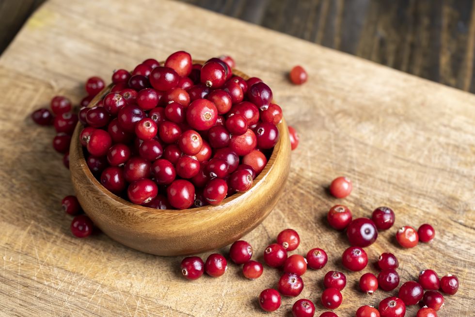 wild-marsh-red-cranberries-during-cooking-royalty-free-image-1706425898.jpg